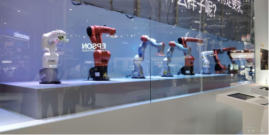 工业机器人.png 工业机器人.png