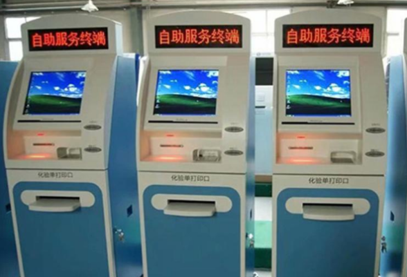 东田一体机工业电脑赋能医疗行业:医院取票机中的创新应用