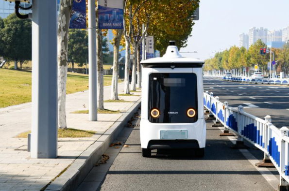 驾驭未来:东田智驾工控机,为自动驾驶铸就坚实“车载大脑