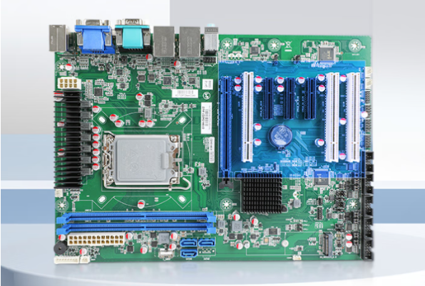 东田机架式AI工控机主板.png 东田机架式AI工控机主板.png