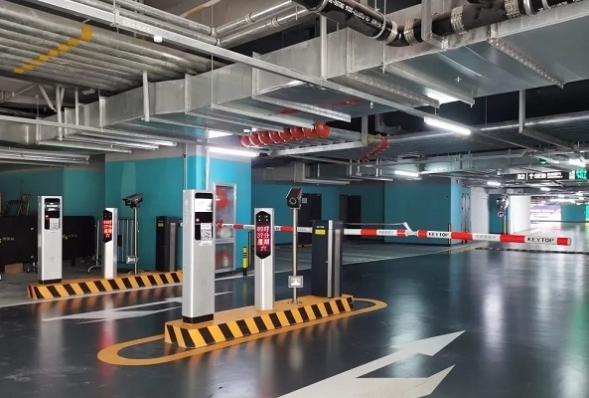 电力巡检场景:东田2U工控机的高效适配与价值落地